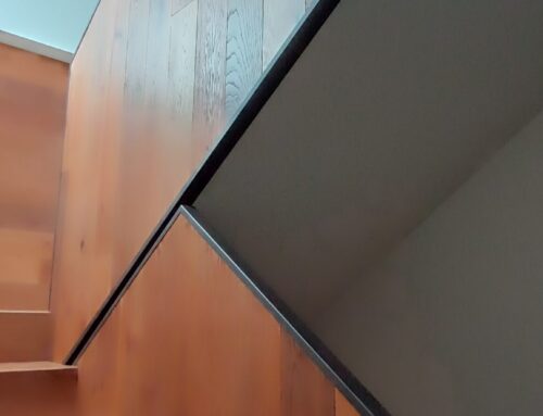 corrimano e profili di rifinitura  in acciaio ral 8019